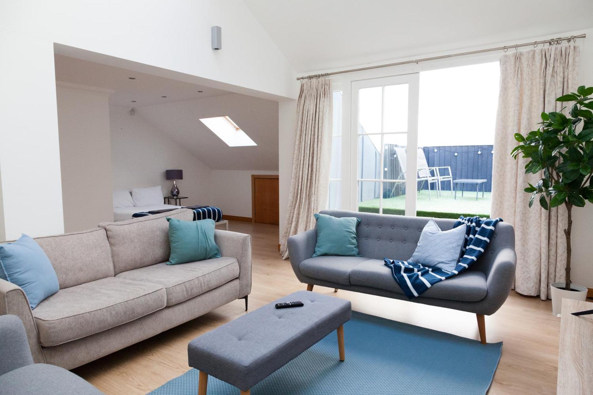 Weekly & Monthly Stays In Penthouse For Contractors Or Leisure Single Or Superking Beds Available Birkenhead Exteriör bild